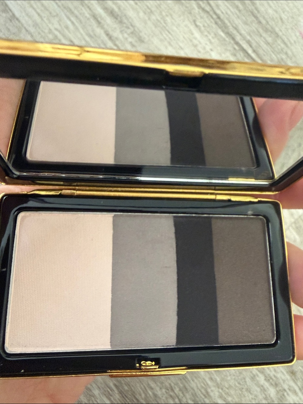 Victoria Beckham Neutral Matte Quad - Beige, Taupe, Gray, Charcoal